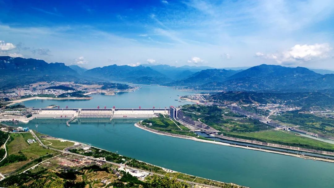 空氣能,太陽能,熱水器 太陽雨太陽能
